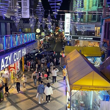 一中街星辰 Daire Taichung Dış mekan fotoğraf